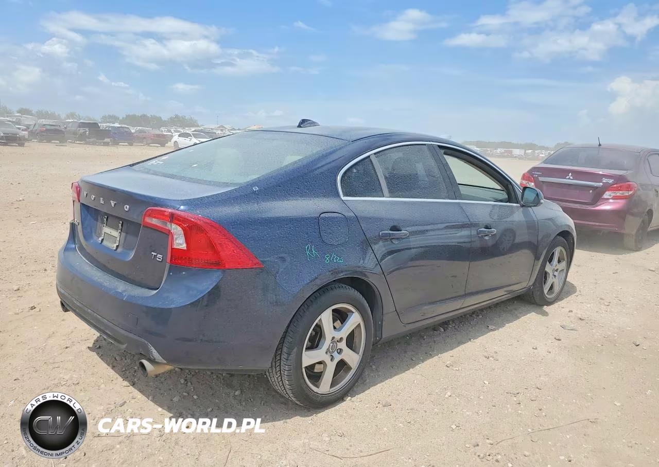 2013 Volvo S60 T5 VIN:YV1612FS1D1215344 - 3