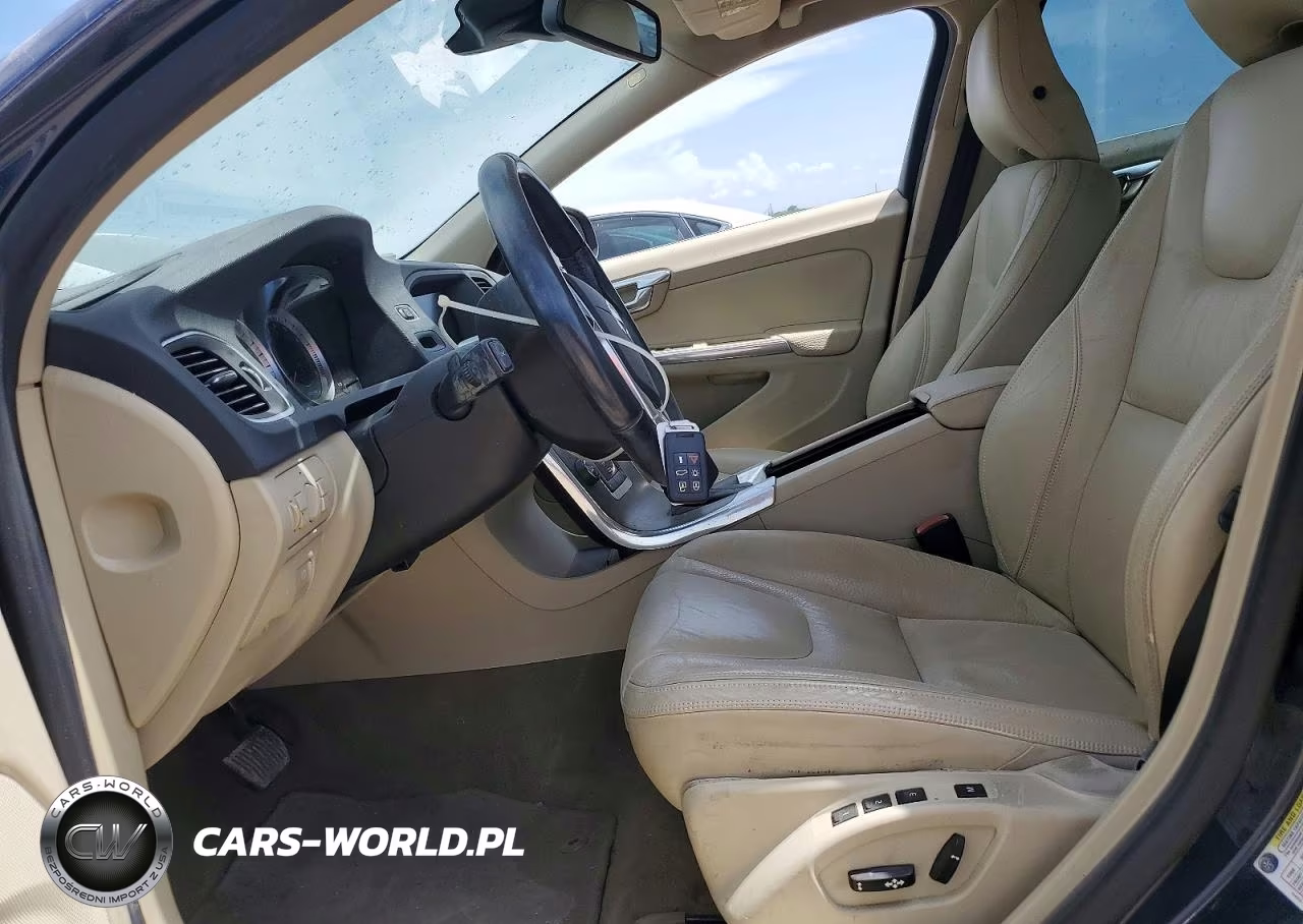 2013 Volvo S60 T5 VIN:YV1612FS1D1215344 - 7