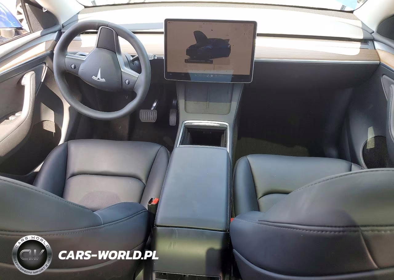 2024 Tesla Model Y VIN:7SAYGDED9RF158114 - 8