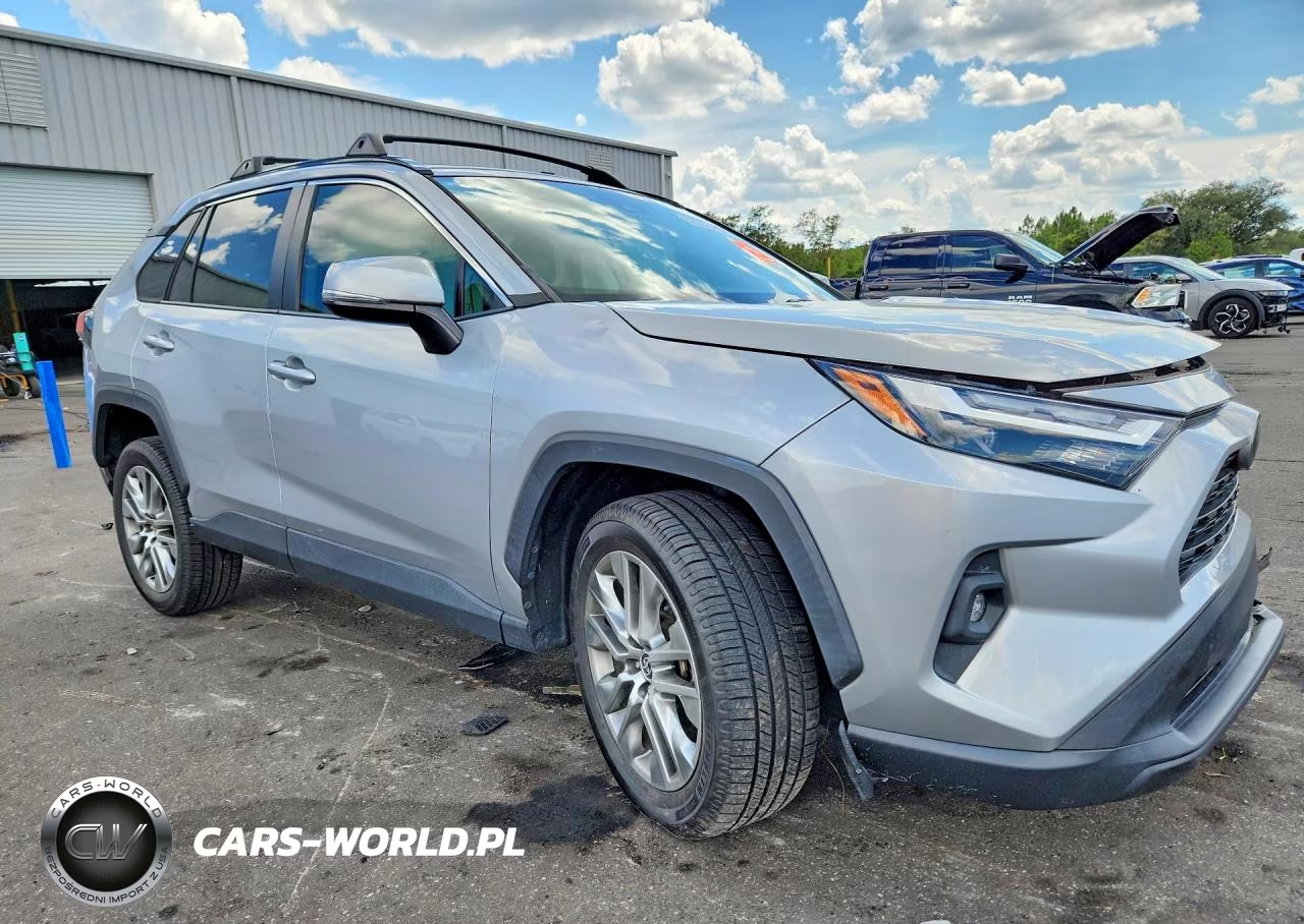 2022 Toyota Rav4 Xle Premium VIN:2T3C1RFV9NW233007 - 4