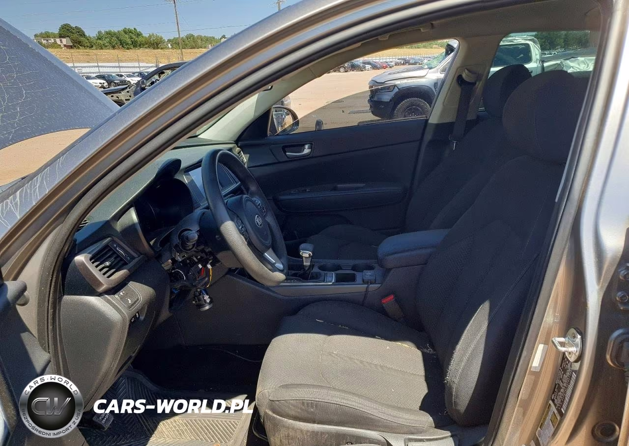 2018 Kia Optima Lx VIN:5XXGT4L35JG215053 - 7