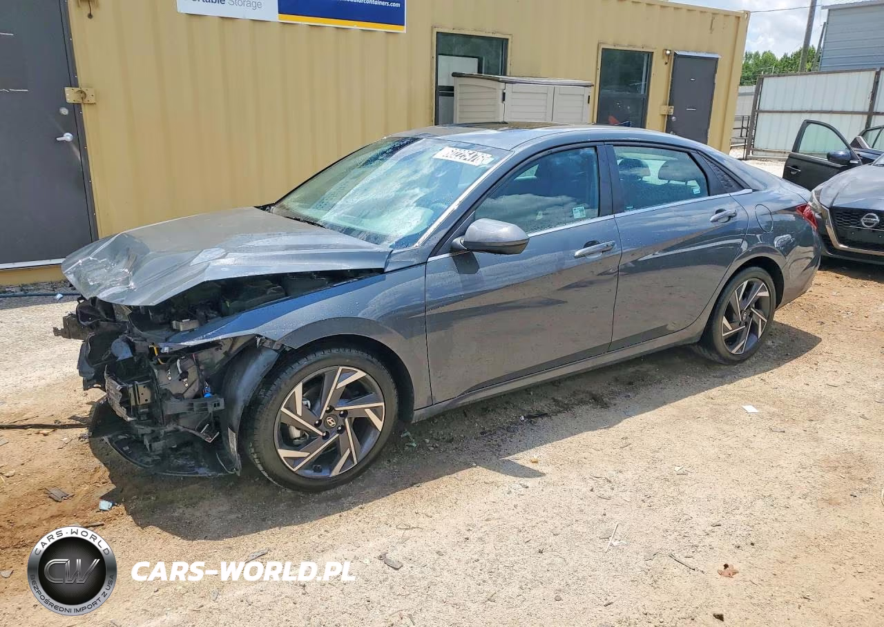 2025 Hyundai Elantra Sel – zdjęcie 1 z 12