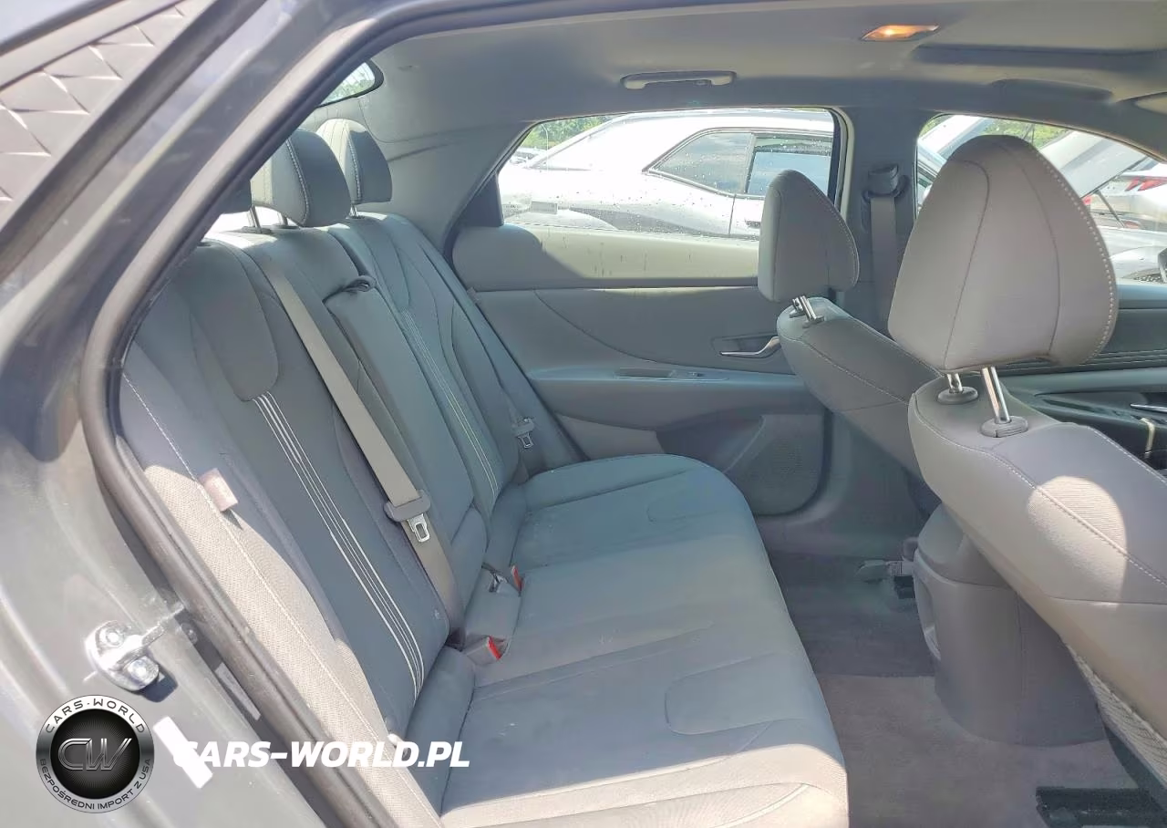 2025 Hyundai Elantra Sel VIN:KMHLS4DG3SU965674 - 10