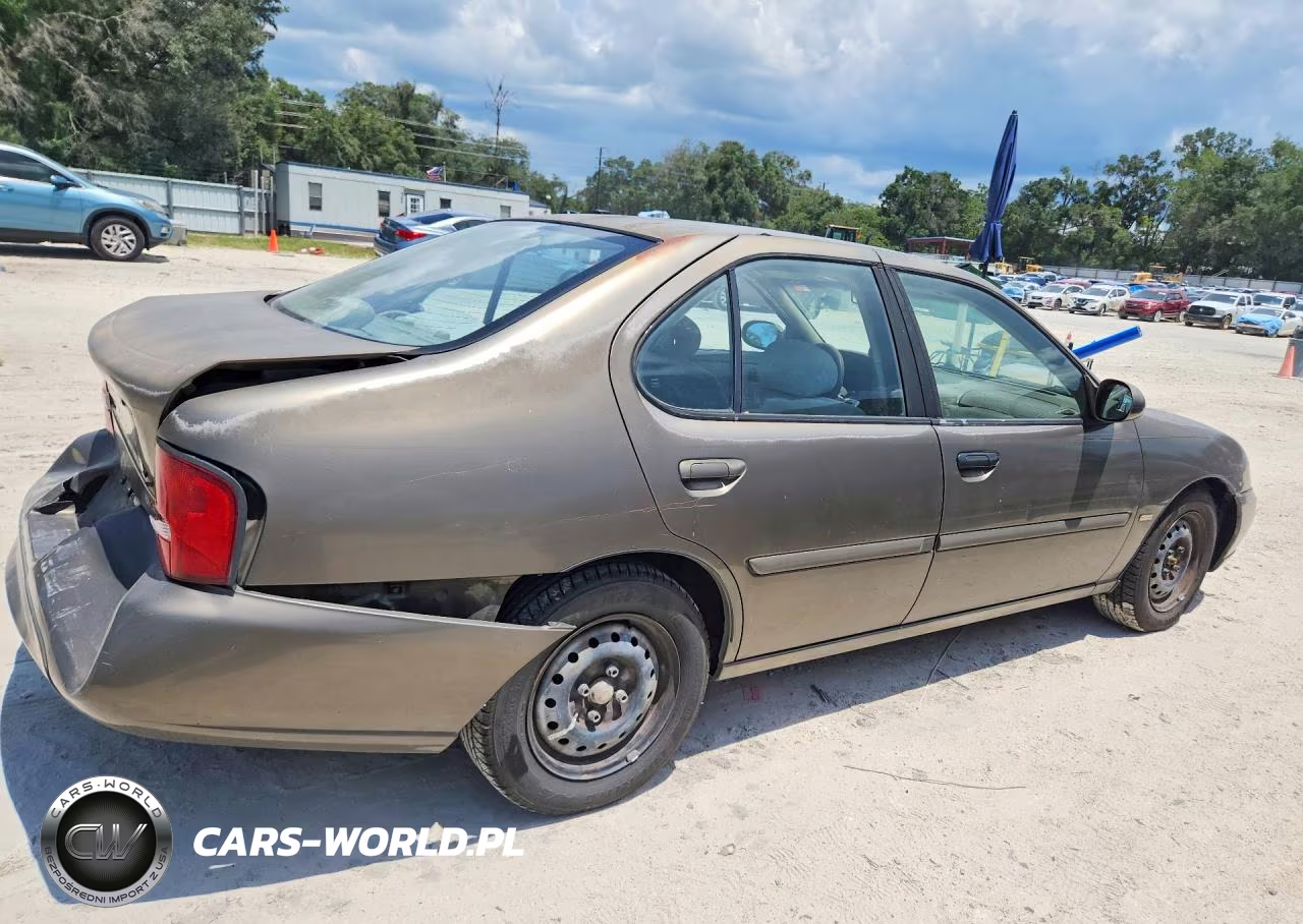 2001 Nissan Altima Xe VIN:1N4DL01DX1C131467 - 3