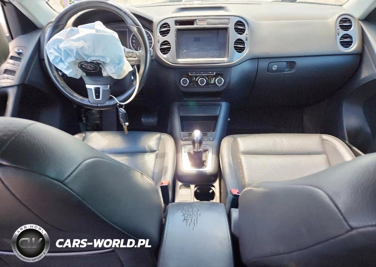 2012 Volkswagen Tiguan S VIN:WVGAV7AX6CW515625 - 8