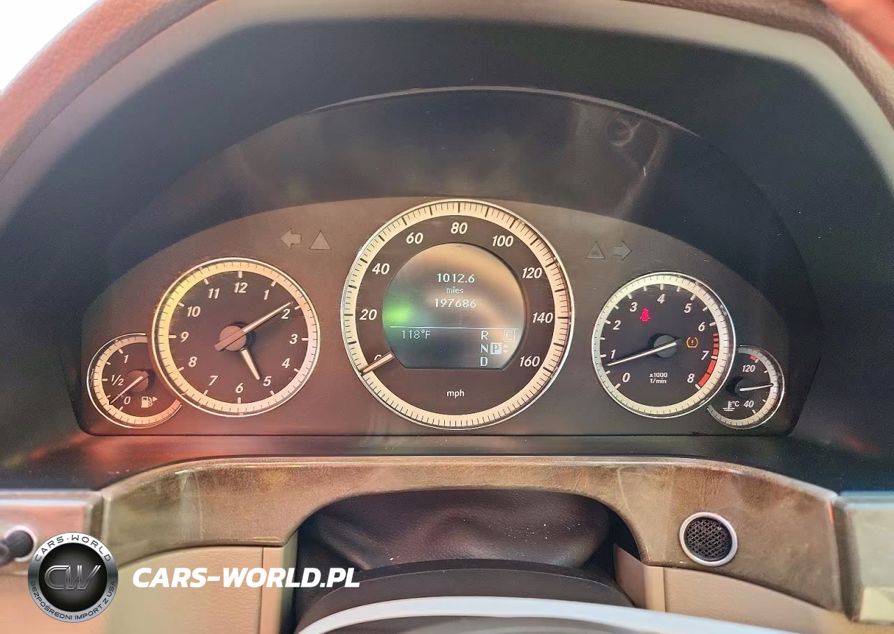 2010 Mercedes-Benz E 350 VIN:WDDHF5GB7AA173084 - 9