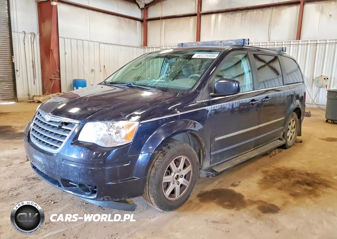 2010 Chrysler Town & Country Touring
