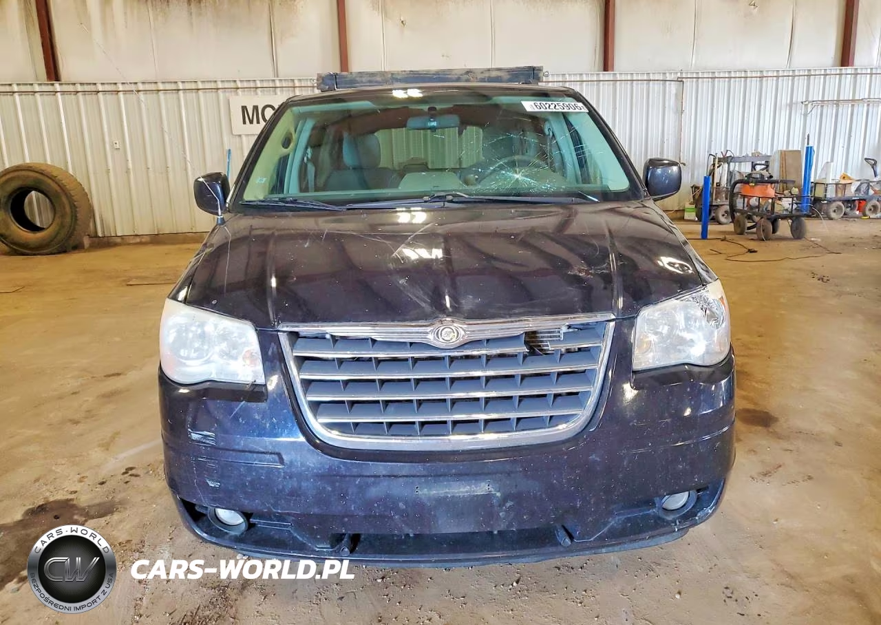 2010 Chrysler Town & Country Touring VIN:2A4RR5D18AR151506 - 5
