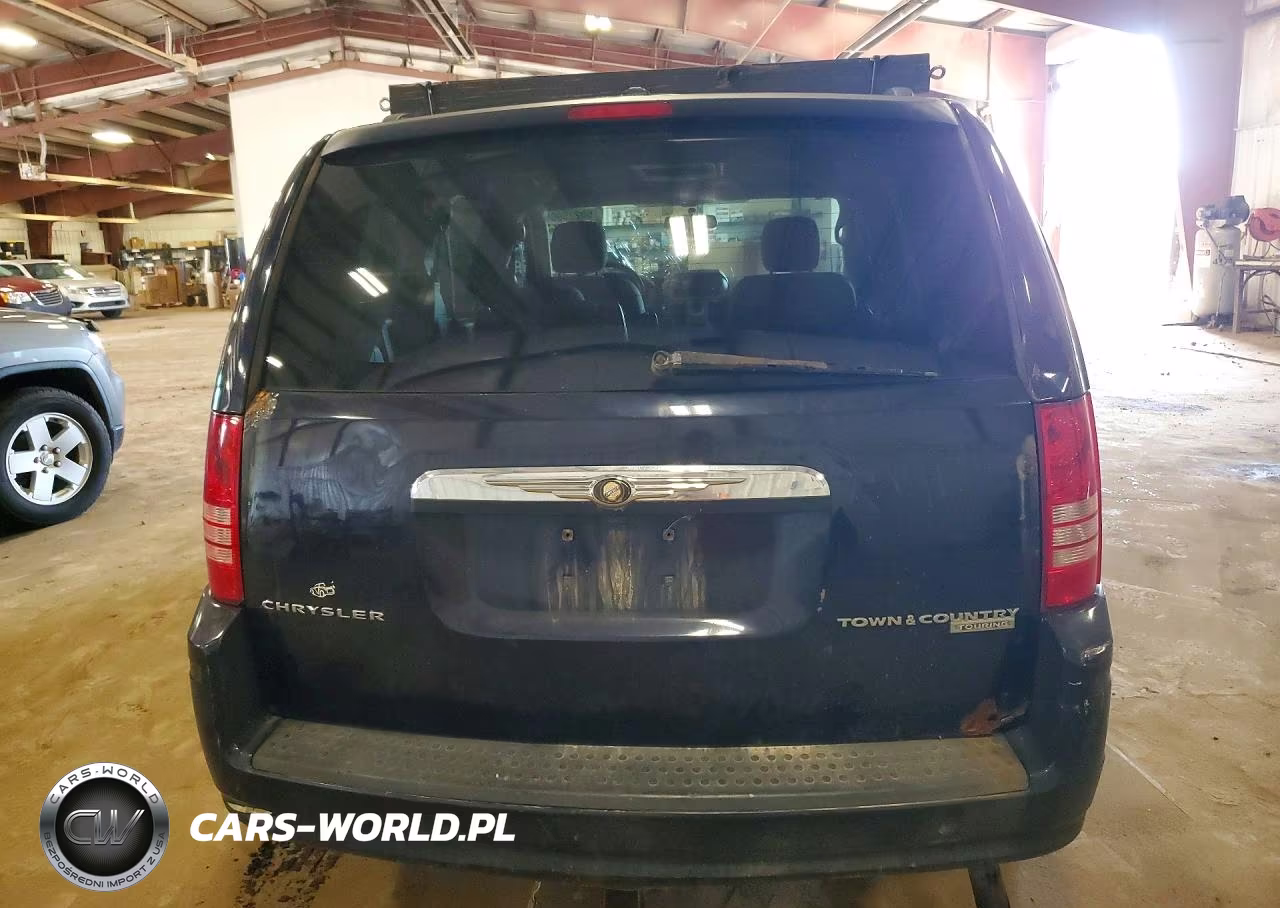 2010 Chrysler Town & Country Touring VIN:2A4RR5D18AR151506 - 6