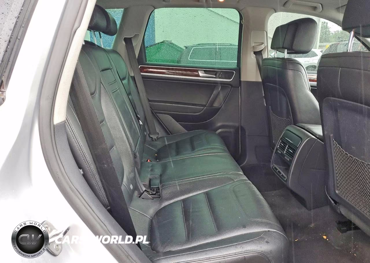 2012 Volkswagen Touareg V6 Tdi VIN:WVGEK9BP1CD009829 - 11