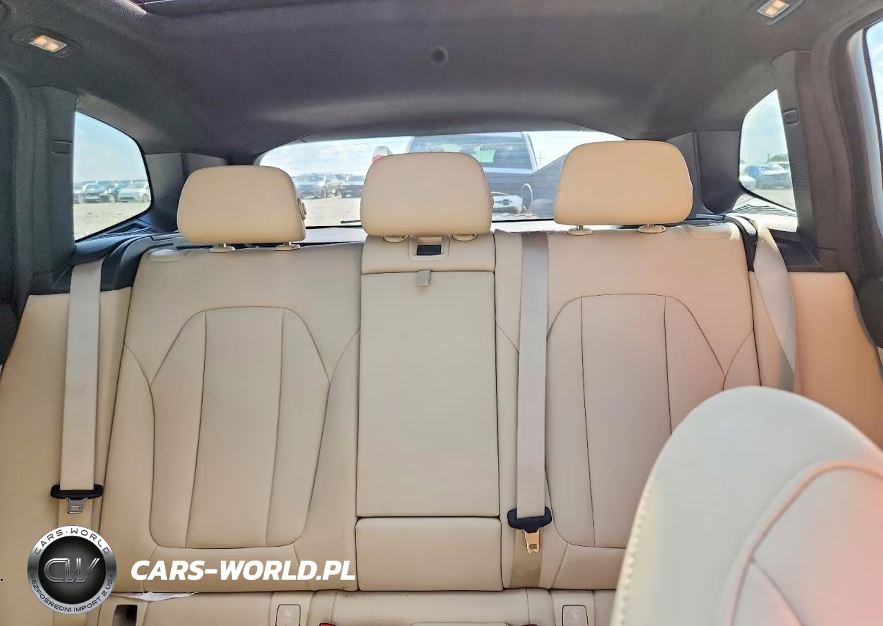 2020 BMW X3 Sdrive30I VIN:5UXTY3C0XLLE54828 - 10