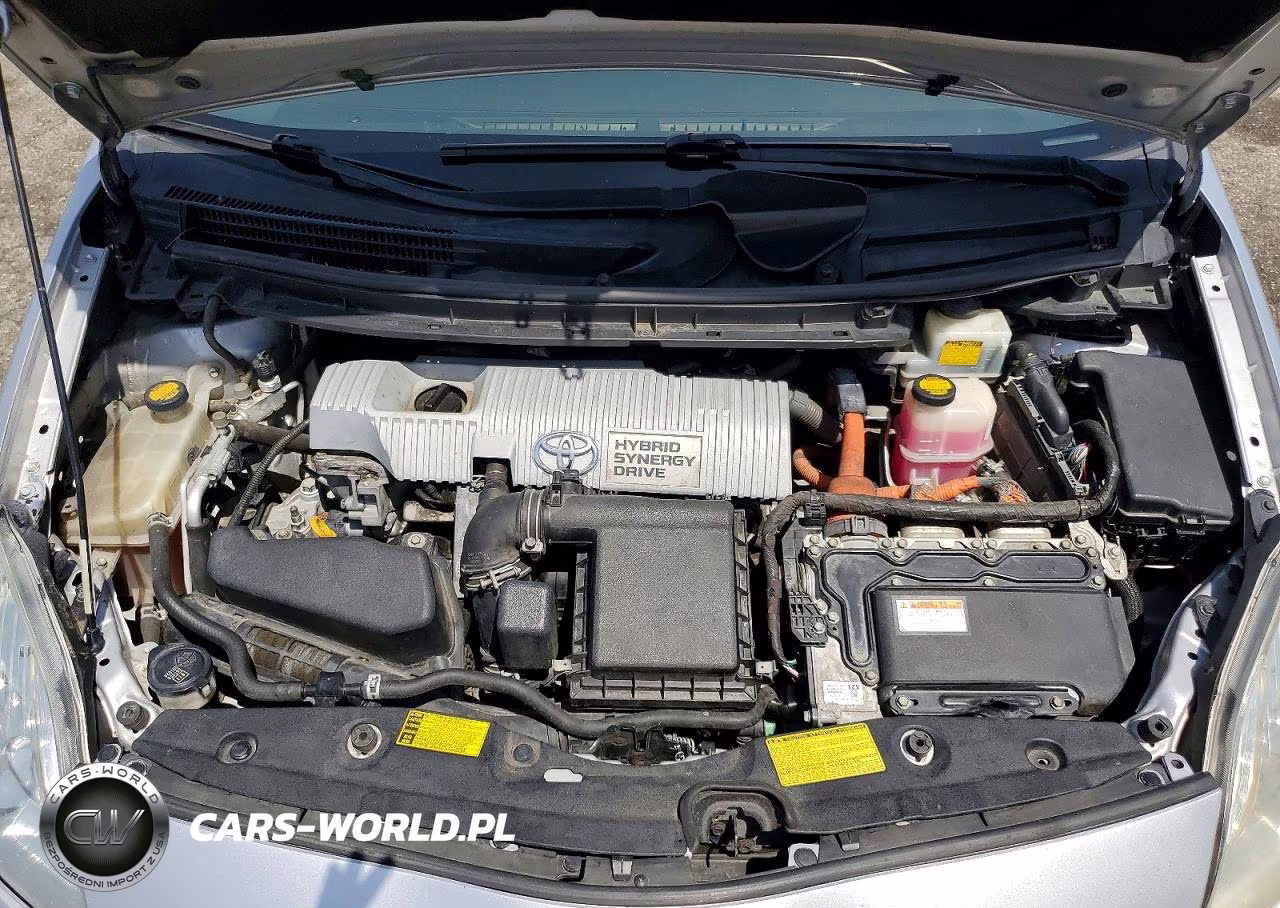 2014 Toyota Prius Two VIN:JTDKN3DU8E1775754 - 11