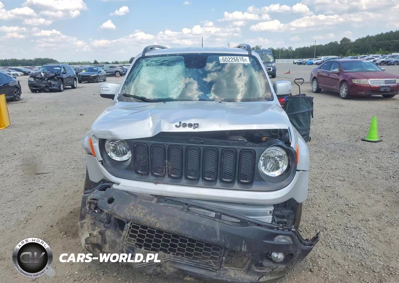 2018 Jeep Renegade Latitude VIN:ZACCJABB0JPH92189 - 5