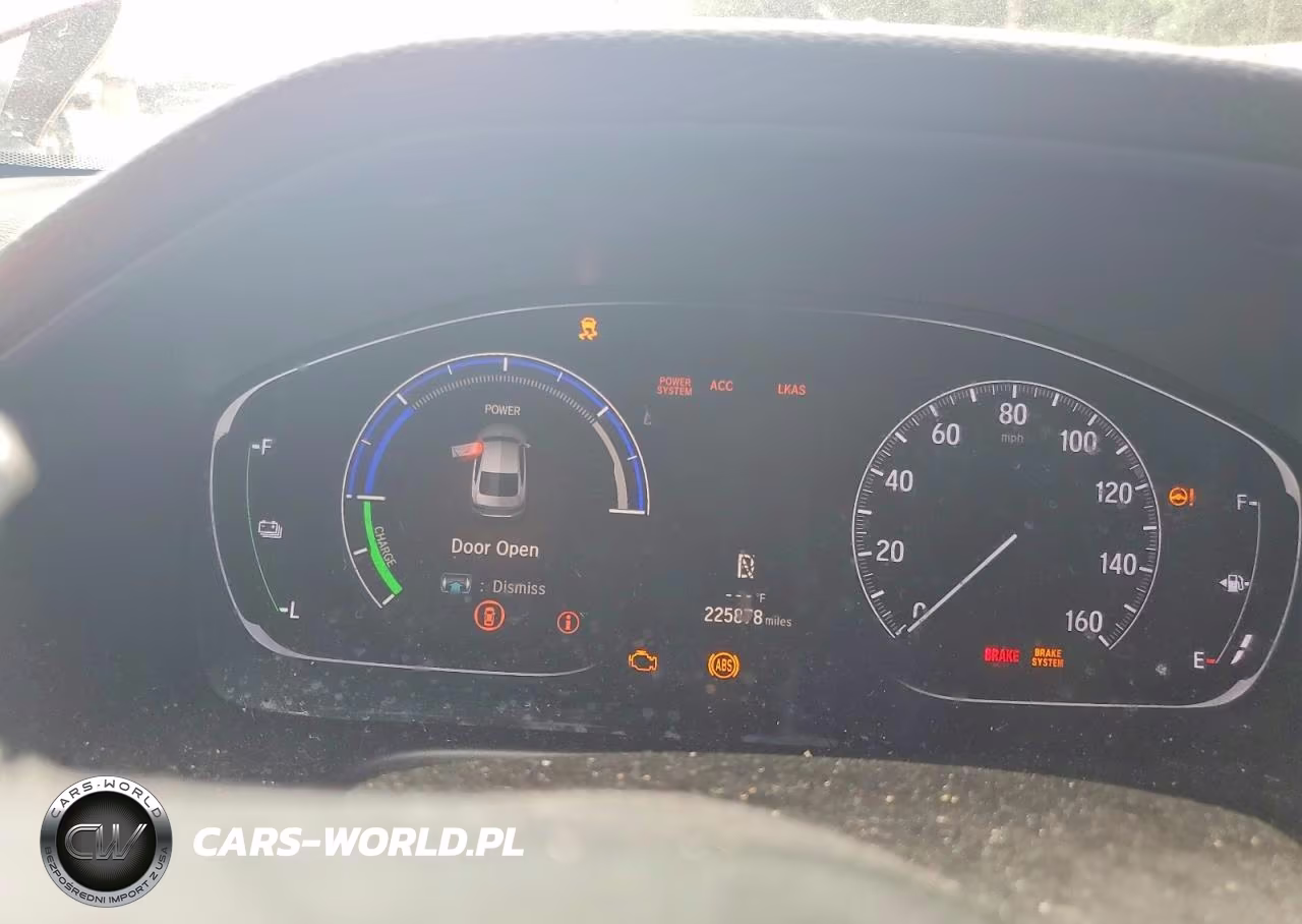 2018 Honda Accord Hybrid Exl VIN:1HGCV3F62JA011221 - 9