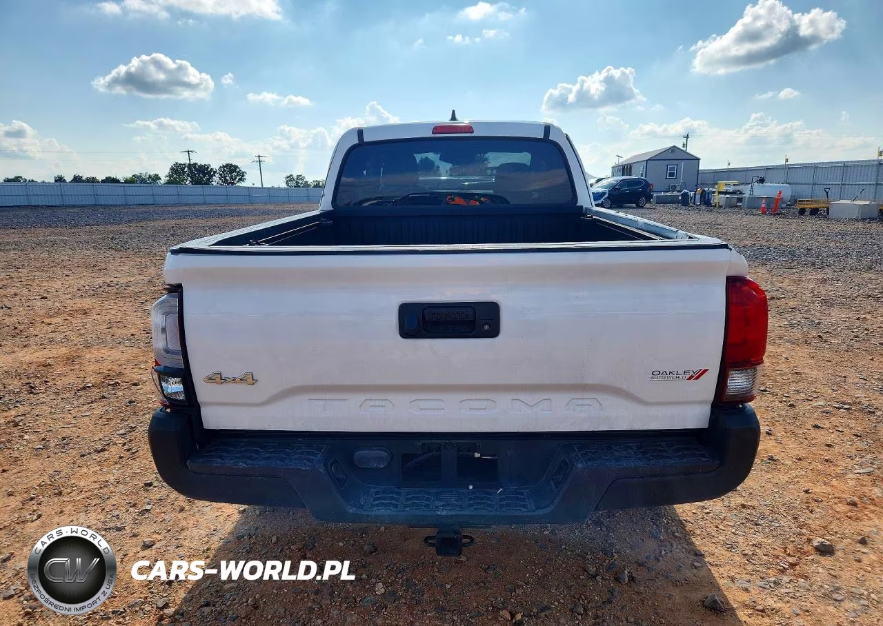 2018 Toyota Tacoma Sr VIN:5TFSX5EN4JX061947 - 6