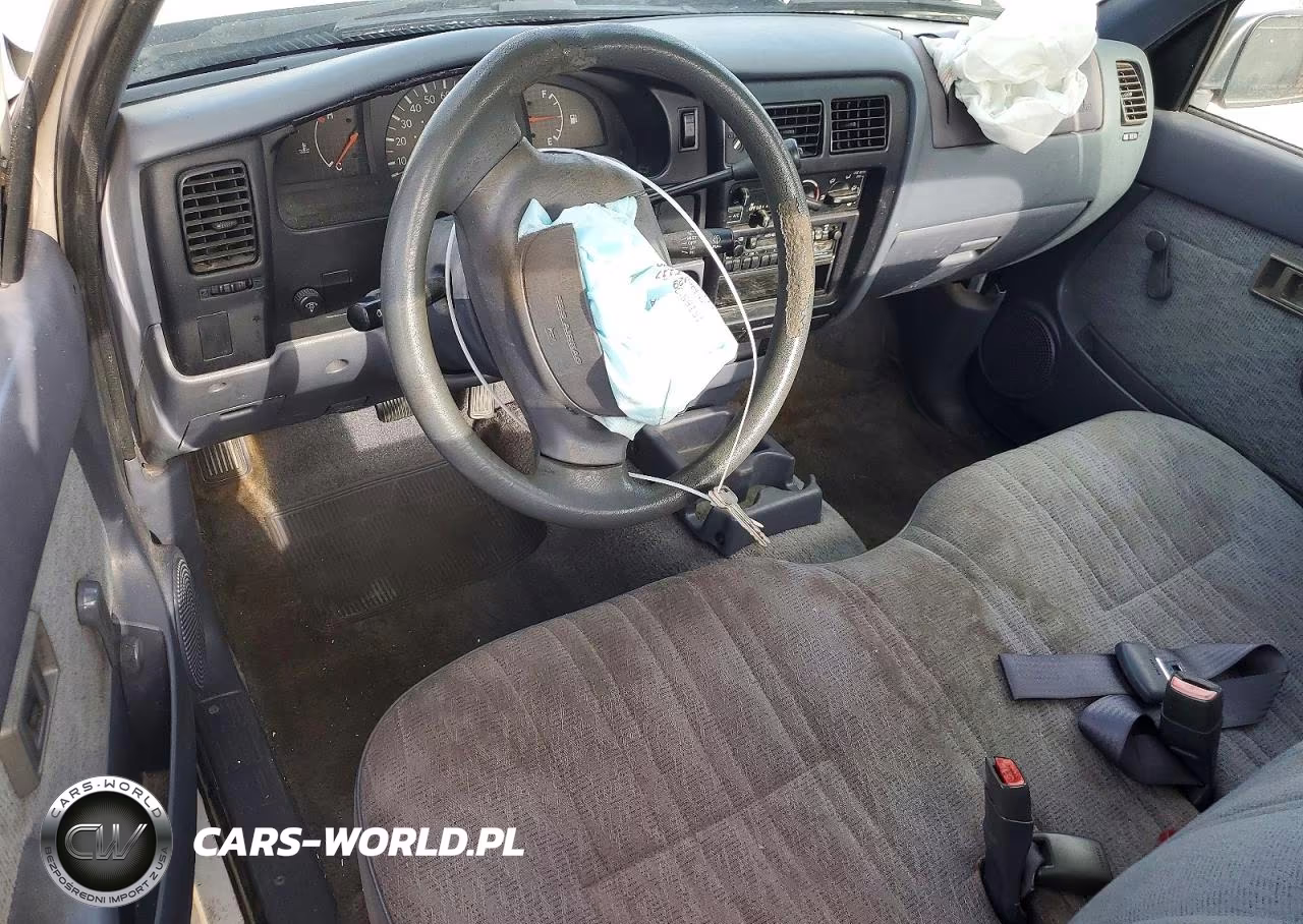 1999 Toyota Tacoma Base VIN:4TANL42N6XZ510206 - 8