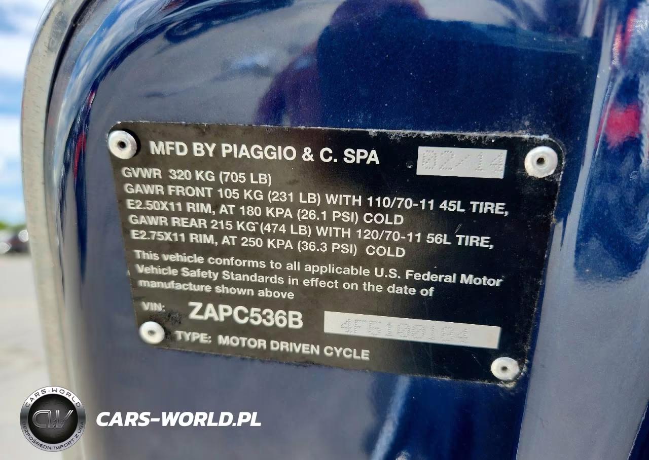 2015 Vespa Primavera 50 4V Ie VIN:ZAPC536B4F5100184 - 9