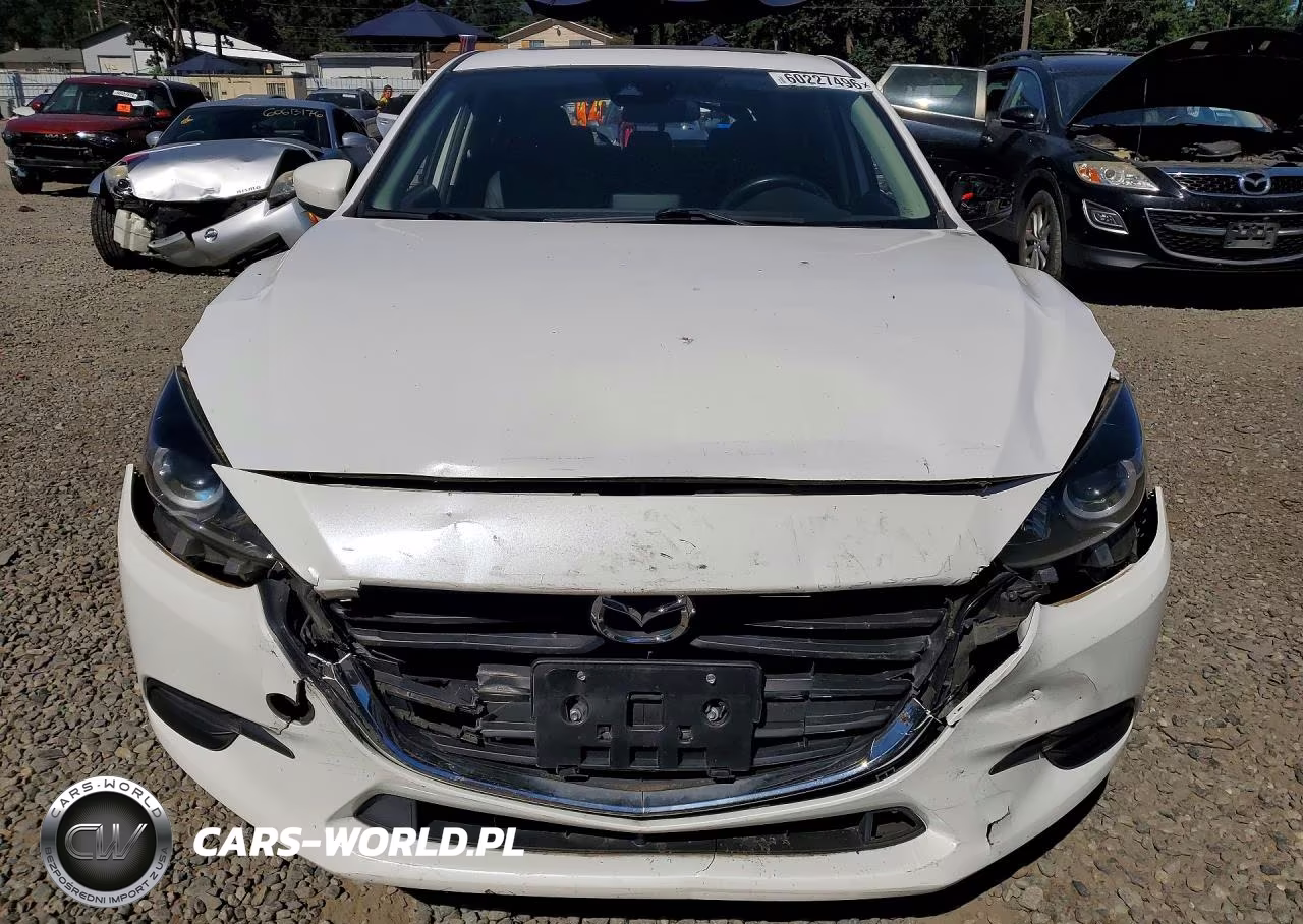 2018 Mazda 3 Touring VIN:3MZBN1L32JM268680 - 5