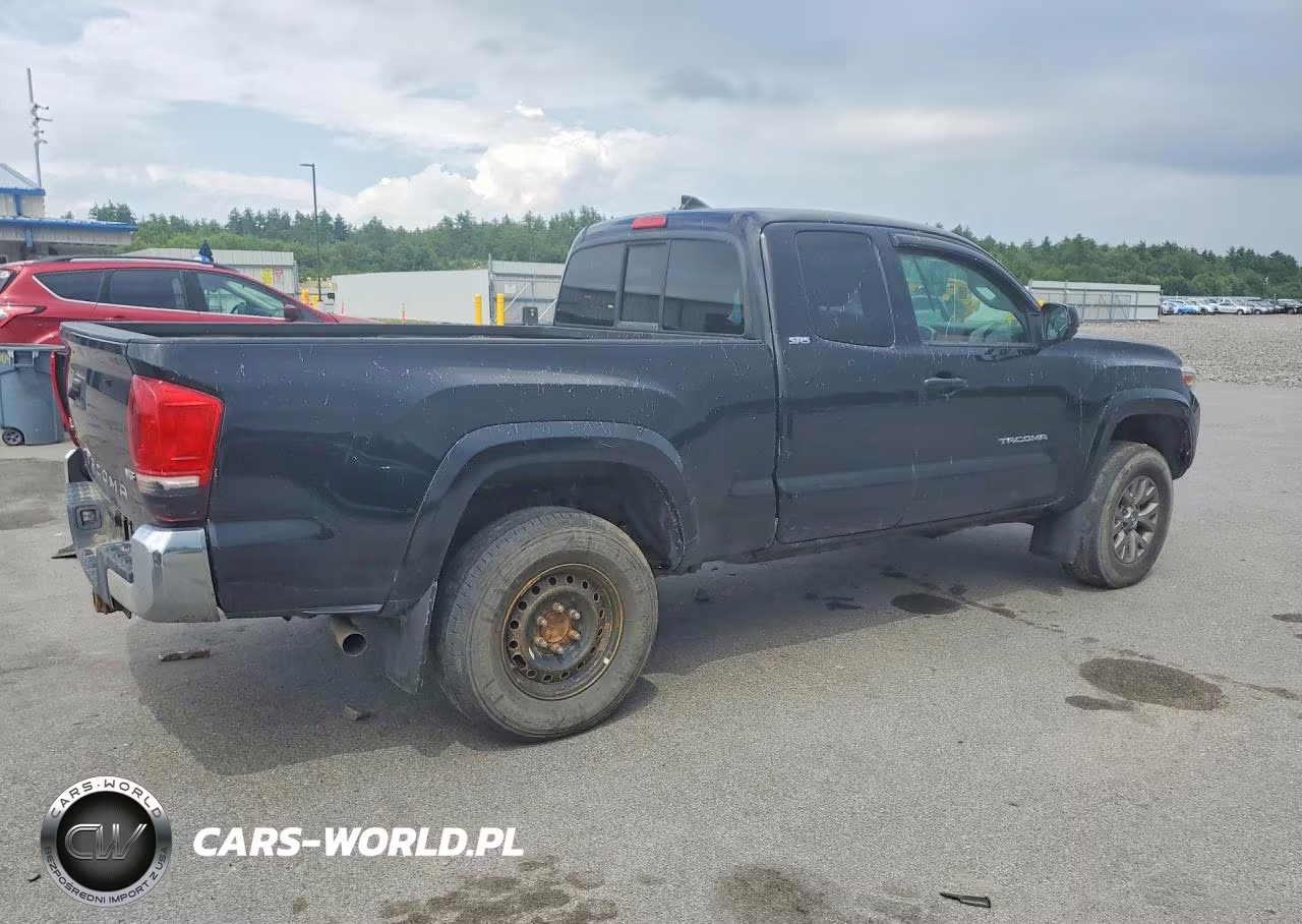 2017 Toyota Tacoma Access Cab VIN:5TFSZ5AN6HX093437 - 3