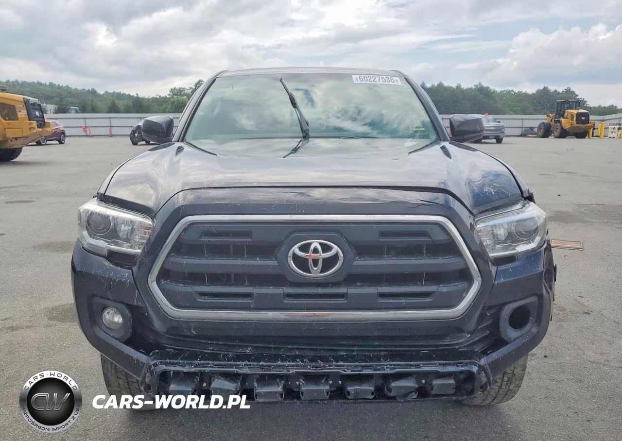 2017 Toyota Tacoma Access Cab VIN:5TFSZ5AN6HX093437 - 5
