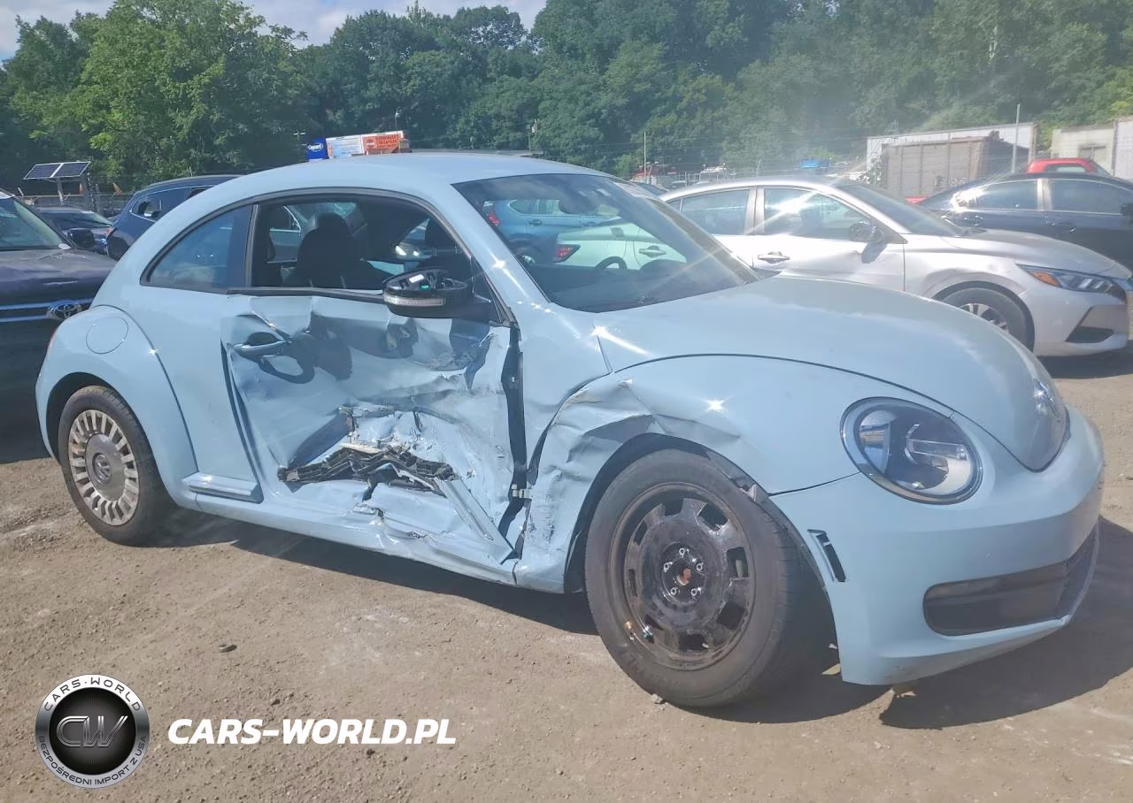 2014 Volkswagen Beetle VIN:3VWJ17AT4EM635436 - 4