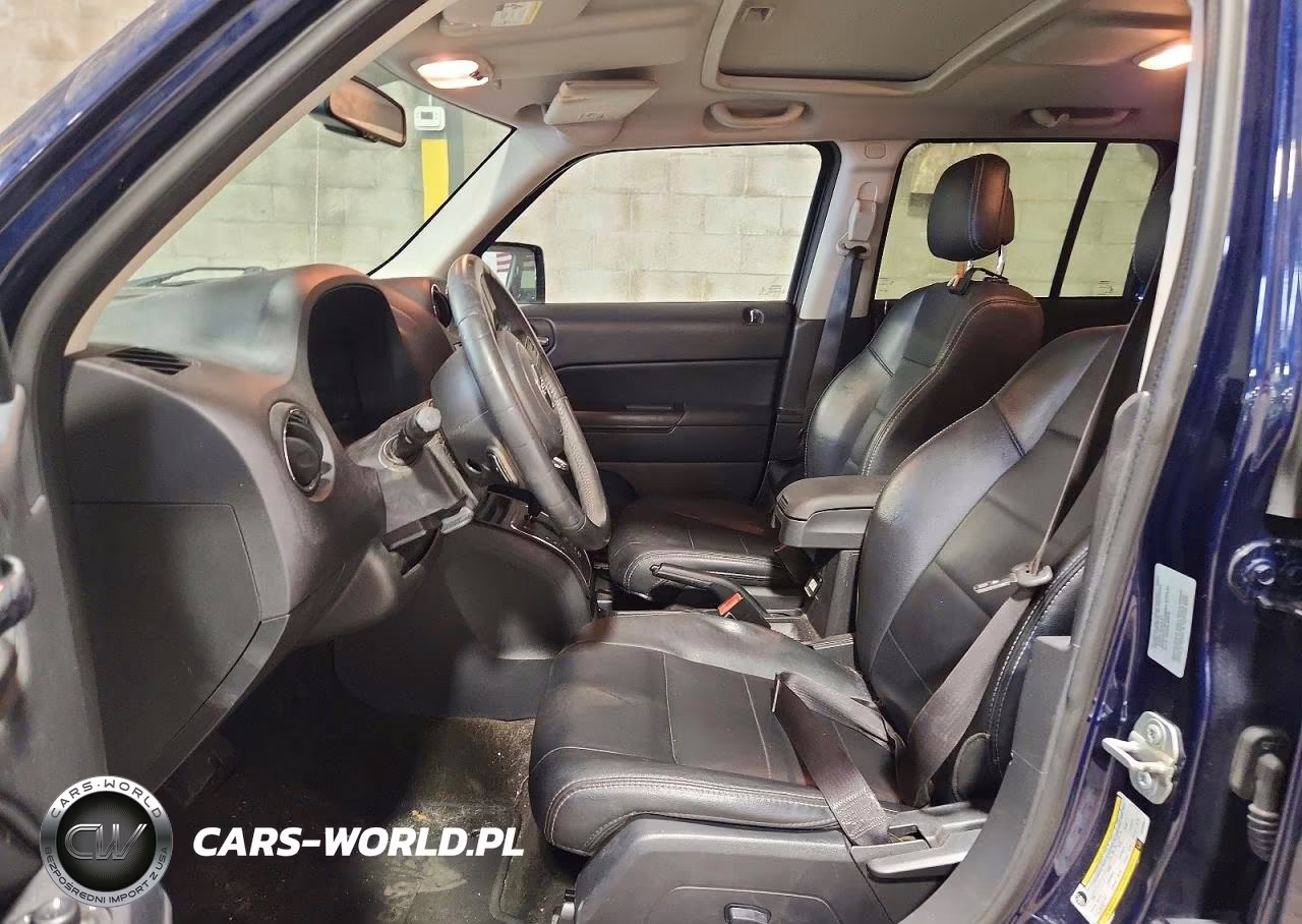 2017 Jeep Patriot Latitude VIN:1C4NJRFB3HD108861 - 7