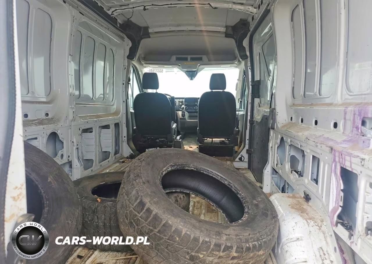 2020 Ford Transit T-250 VIN:1FTBR1C86LKA08635 - 10