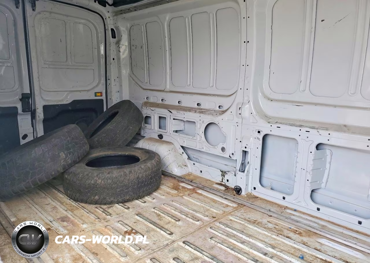 2020 Ford Transit T-250 VIN:1FTBR1C86LKA08635 - 11