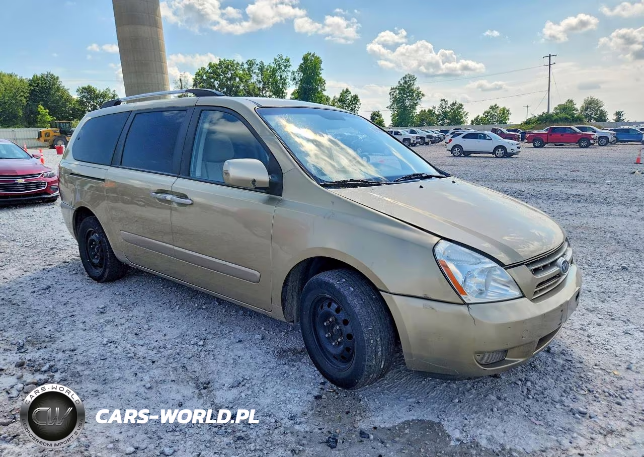 2010 Kia Sedona Lx VIN:KNDMG4C3XA6332732 - 4