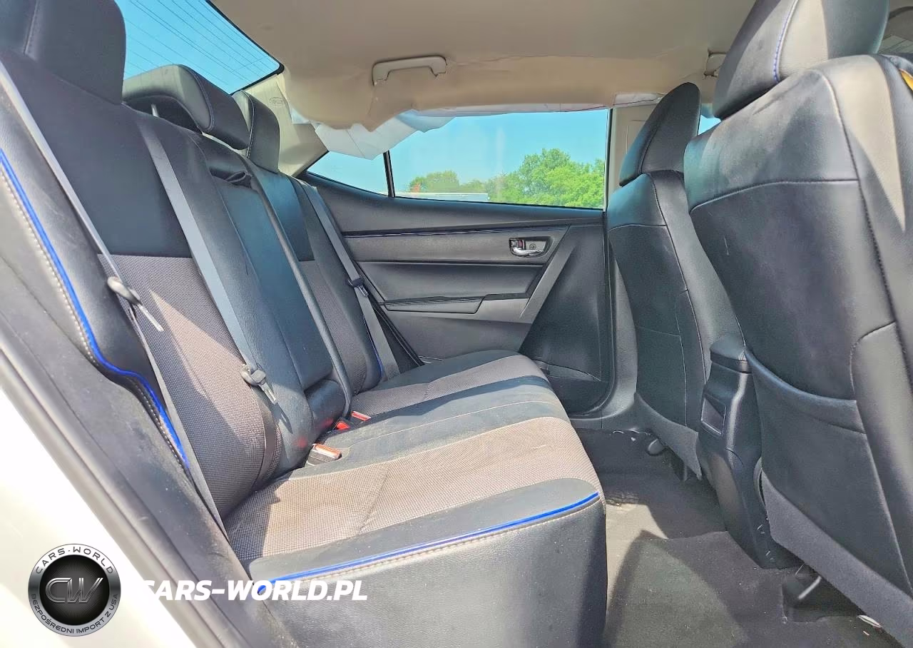 2018 Toyota Corolla Se VIN:2T1BURHE6JC065931 - 10