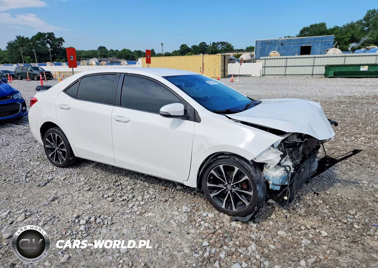 2018 Toyota Corolla Se VIN:2T1BURHE6JC065931 - 4
