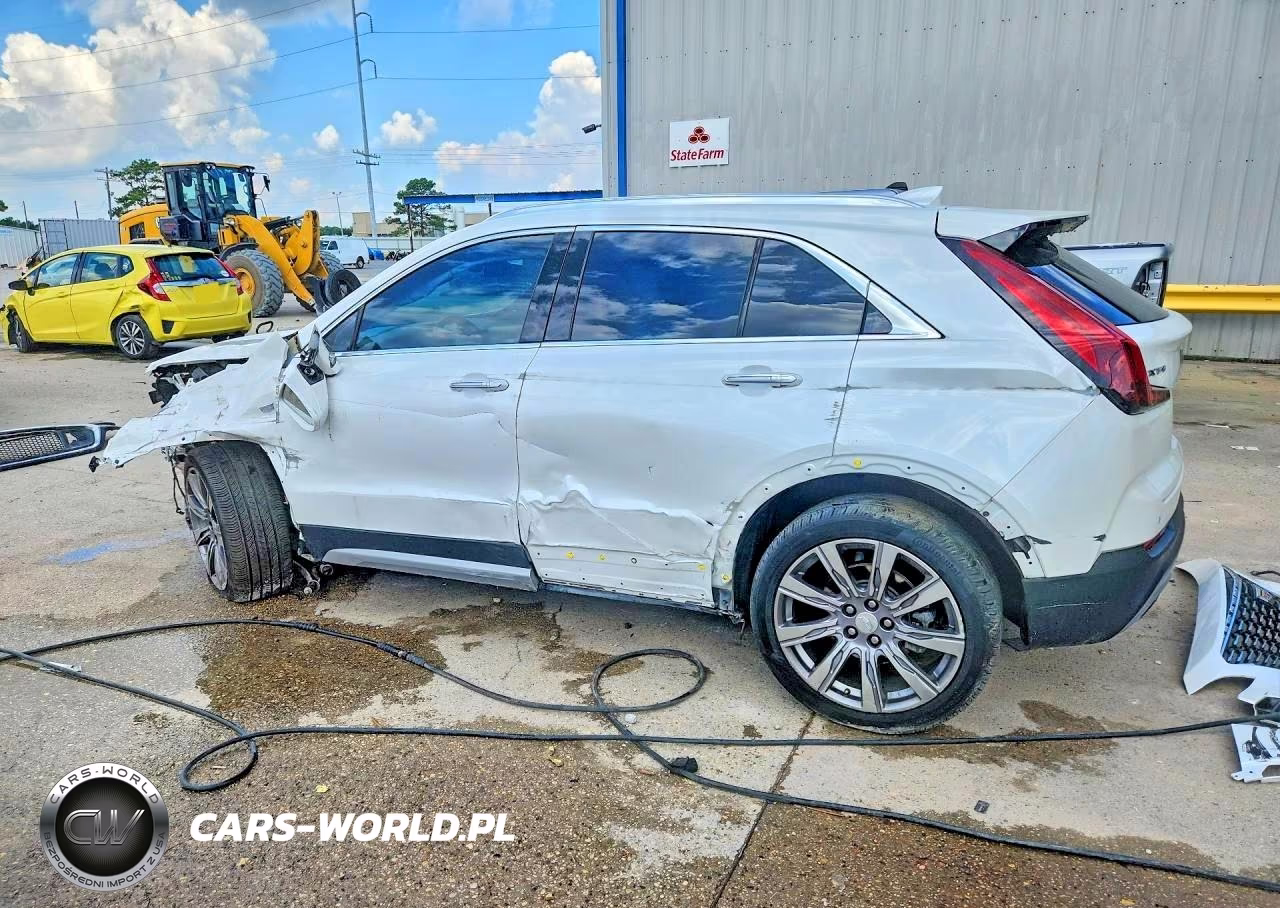 2019 Cadillac Xt4 Premium Luxury VIN:1GYFZCR48KF117830 - 2