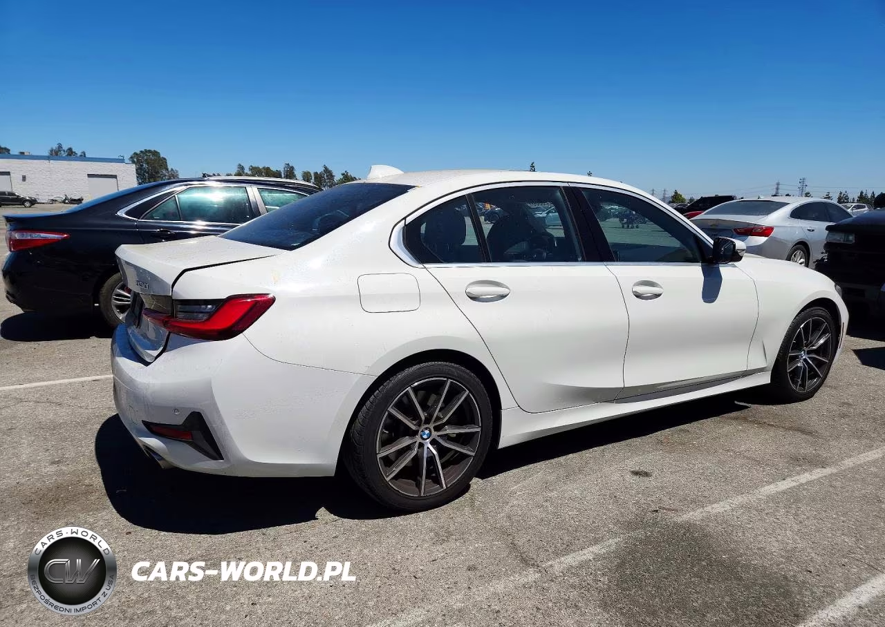 2019 BMW 330I VIN:WBA5R1C57KAJ99390 - 3