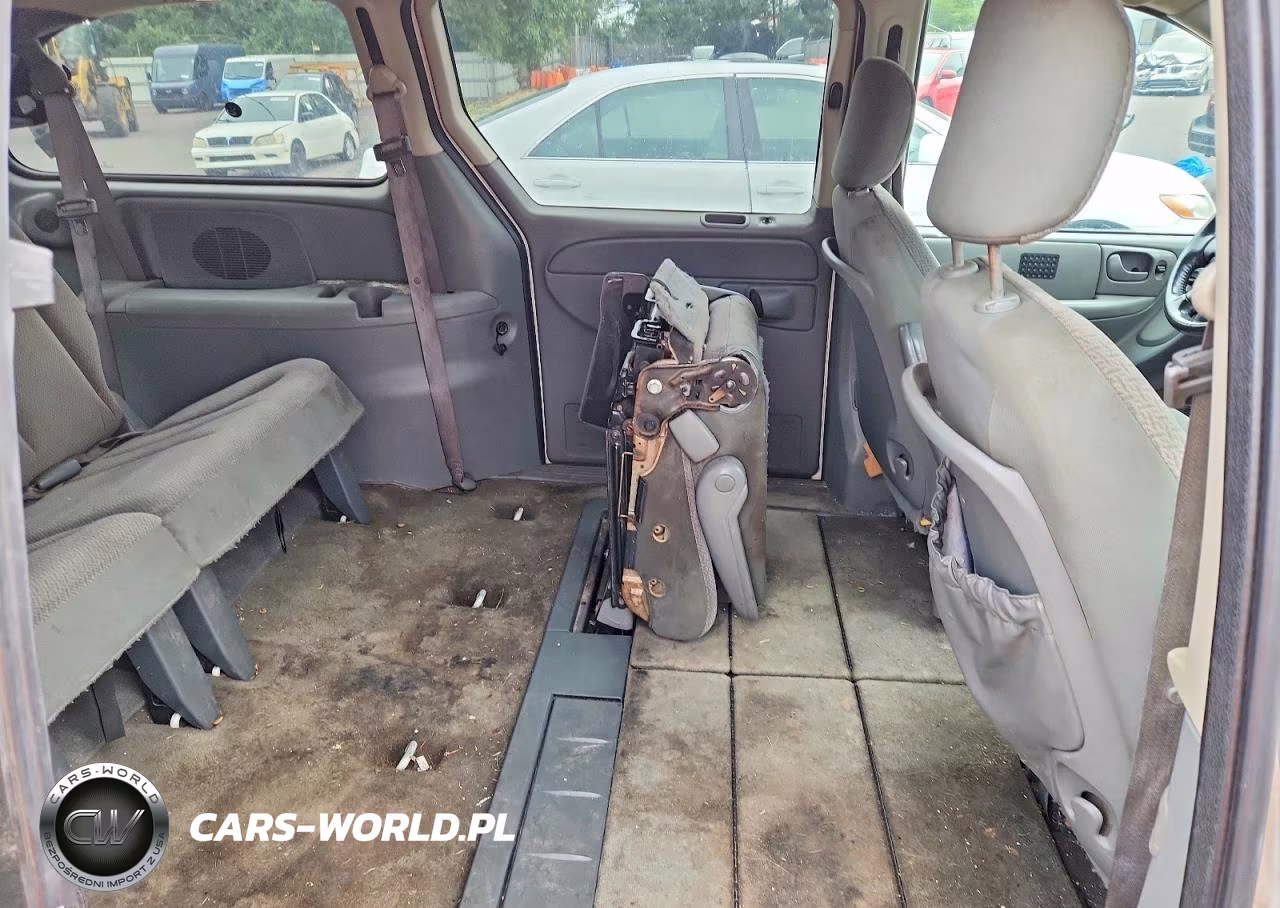 2006 Dodge Grand Caravan Sxt VIN:2D4GP44L46R868090 - 10