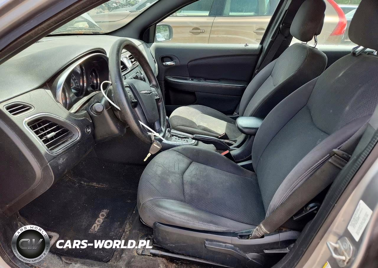 2013 Chrysler 200 Lx VIN:1C3CCBAB1DN670086 - 7