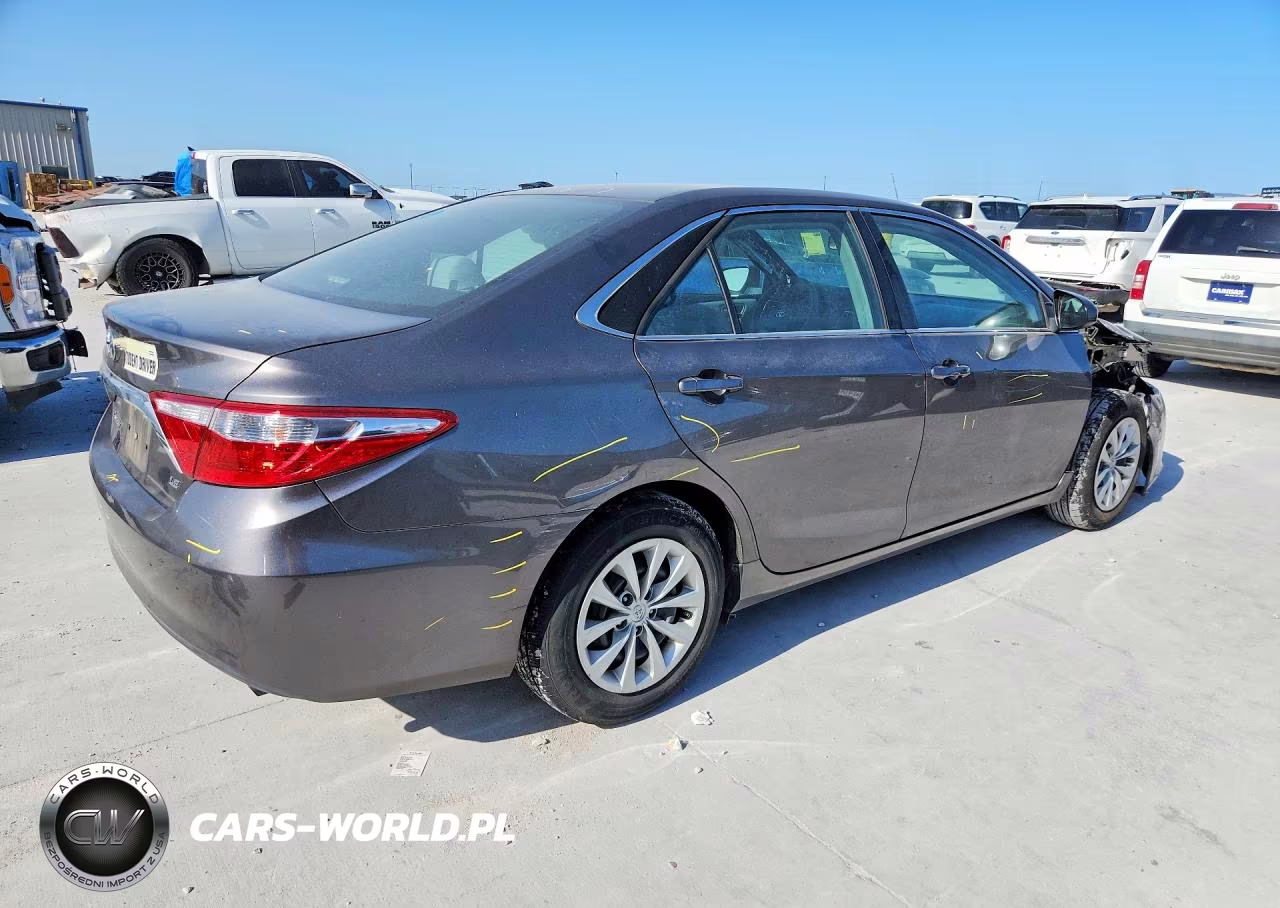 2017 Toyota Camry Le VIN:4T1BF1FK1HU434966 - 3
