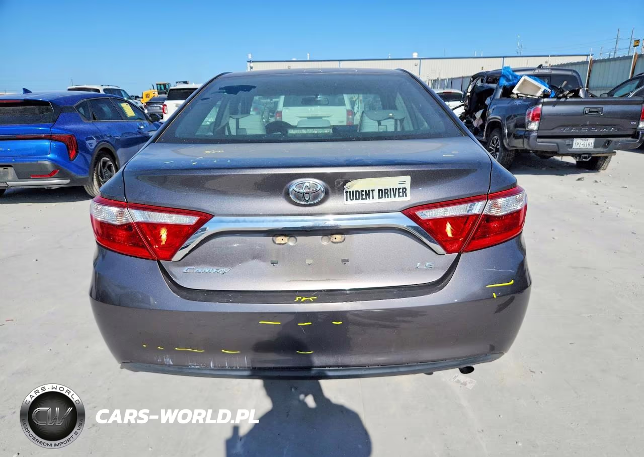2017 Toyota Camry Le VIN:4T1BF1FK1HU434966 - 6