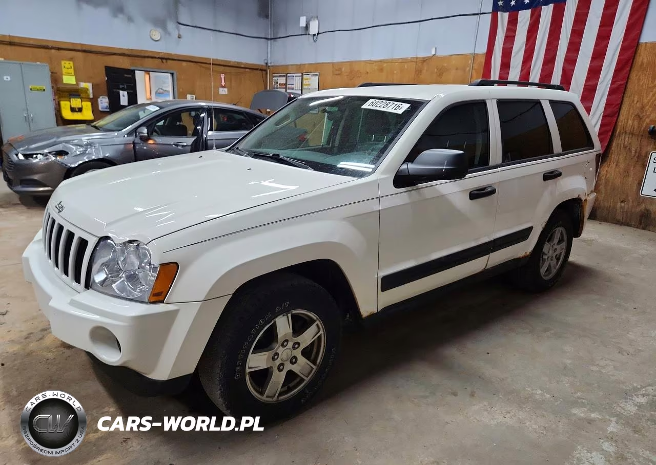 2006 Jeep Grand Cherokee Laredo