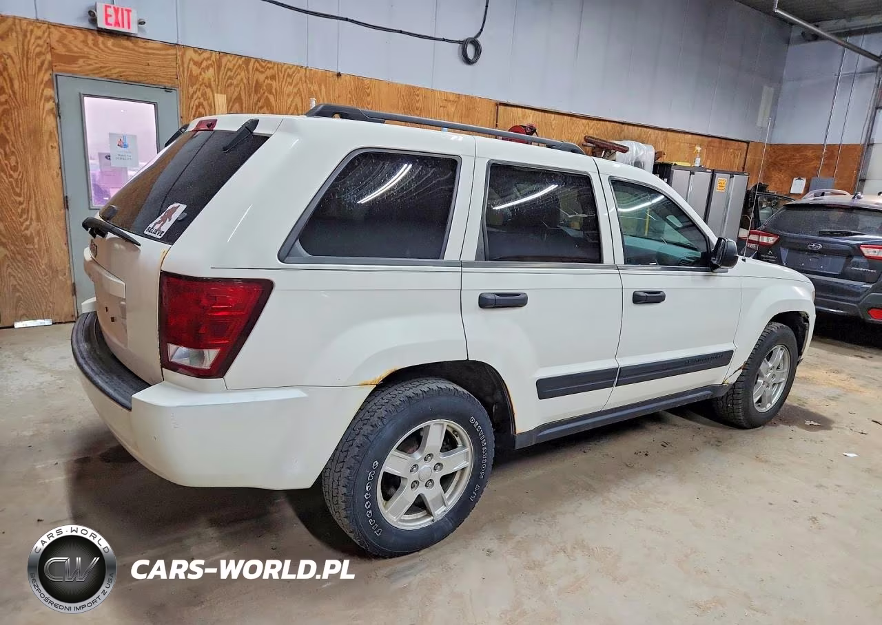 2006 Jeep Grand Cherokee Laredo VIN:1J4GR48K16C311973 - 3