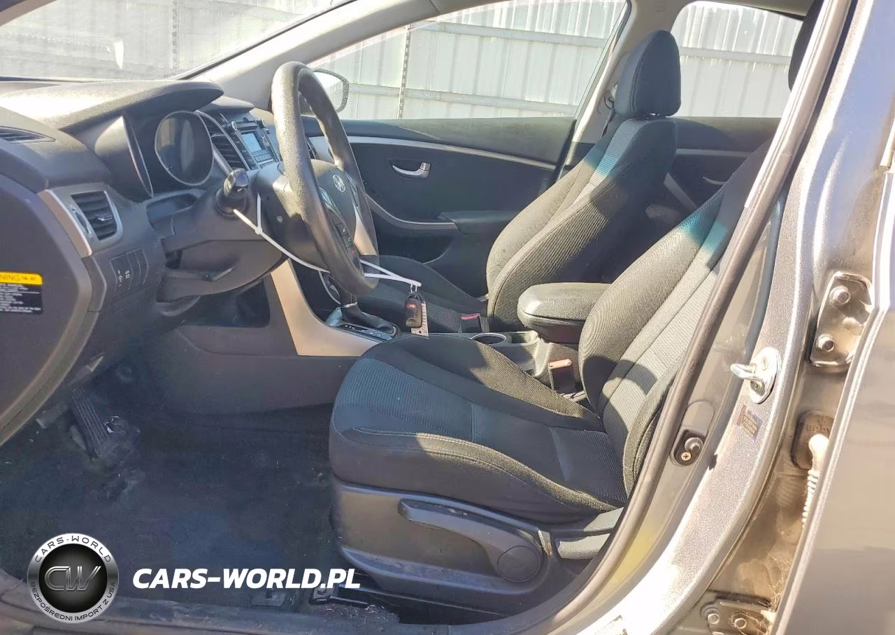 2017 Hyundai Elantra Gt Base VIN:KMHD35LH7HU374466 - 7