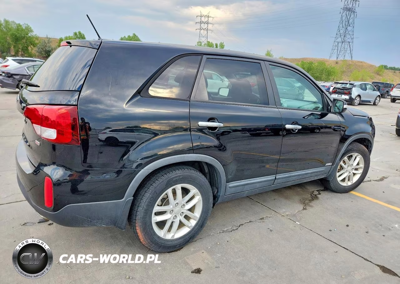 2014 Kia Sorento Lx VIN:5XYKTCA68EG486191 - 3