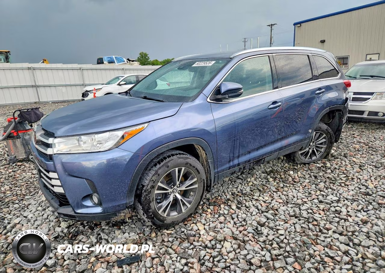 2019 Toyota Highlander Xle – zdjęcie 1 z 13
