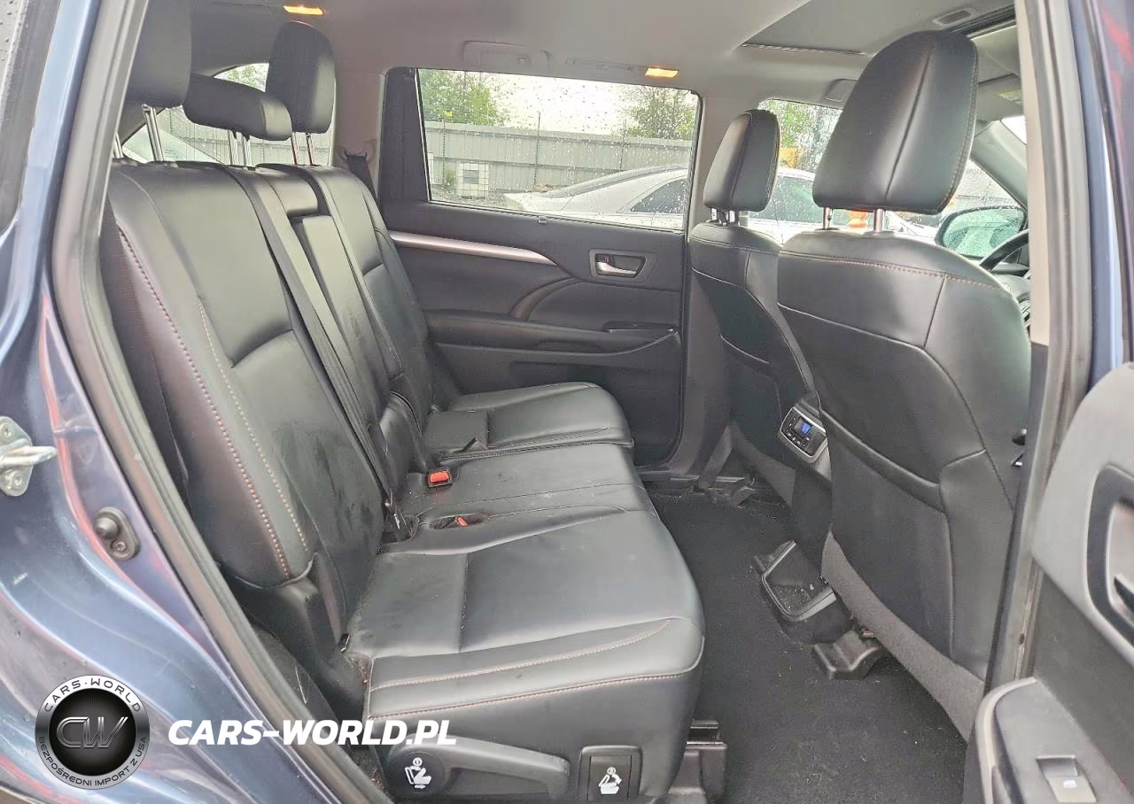 2019 Toyota Highlander Xle VIN:5TDJZRFH7KS725980 - 11