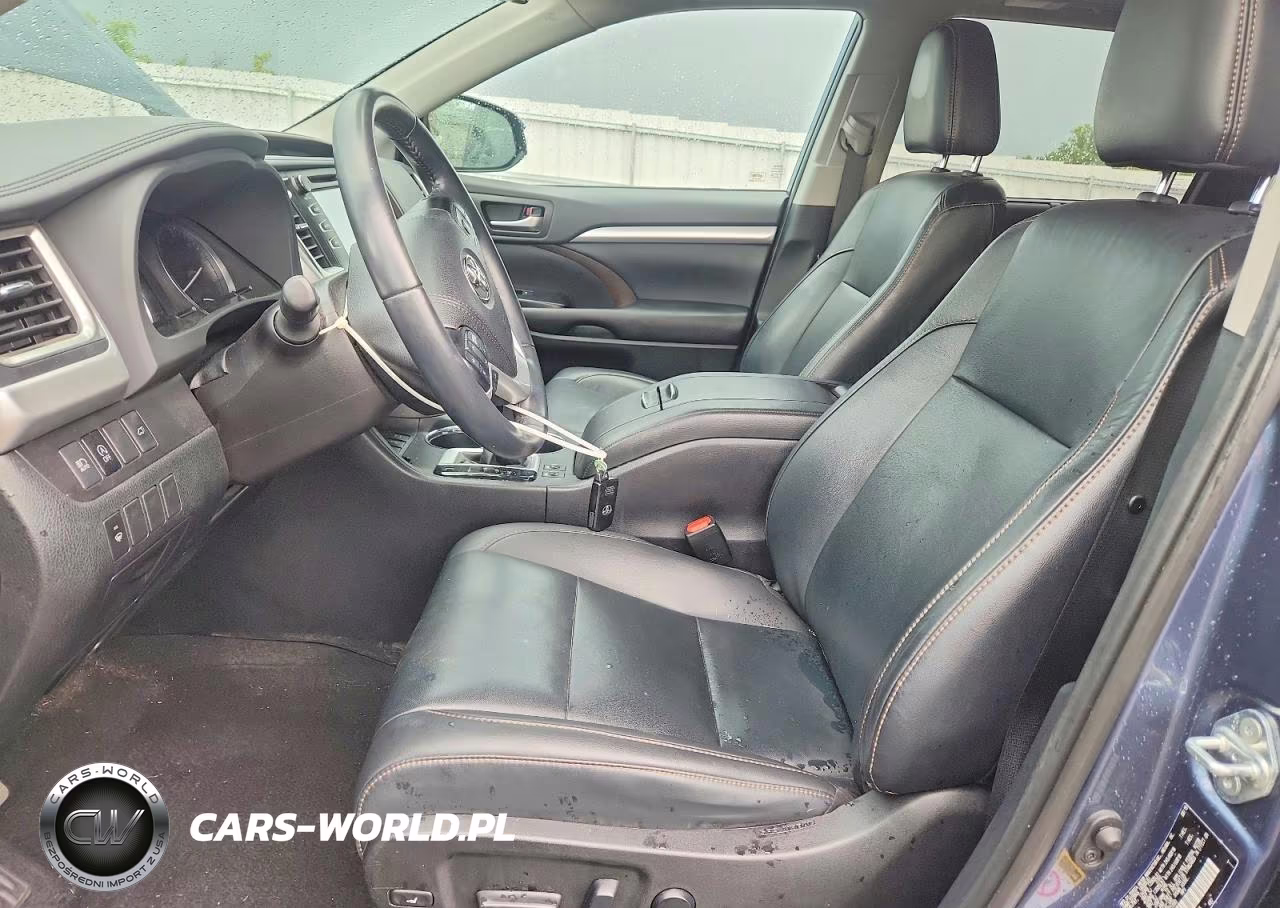 2019 Toyota Highlander Xle VIN:5TDJZRFH7KS725980 - 7