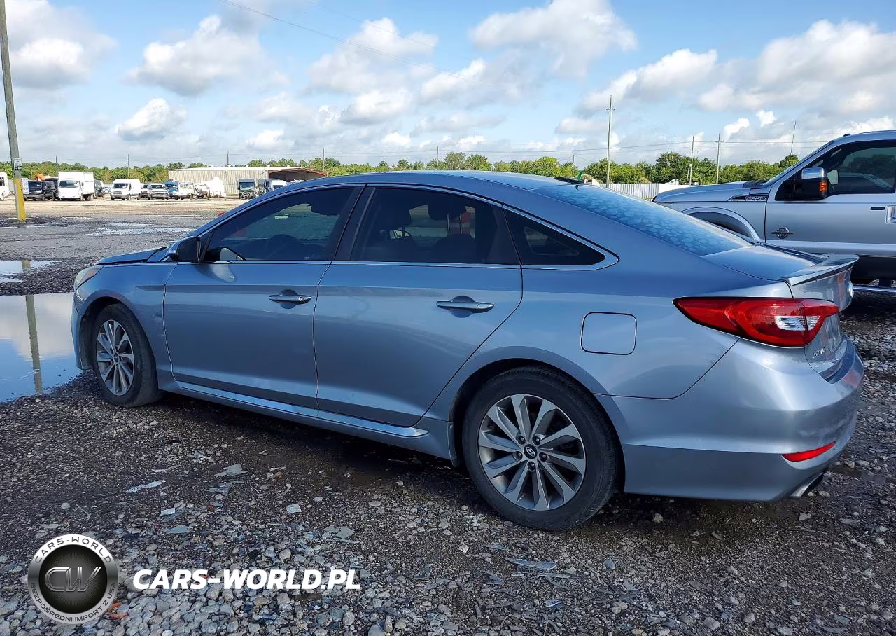 2015 Hyundai Sonata Sport VIN:5NPE34AF2FH125682 - 2