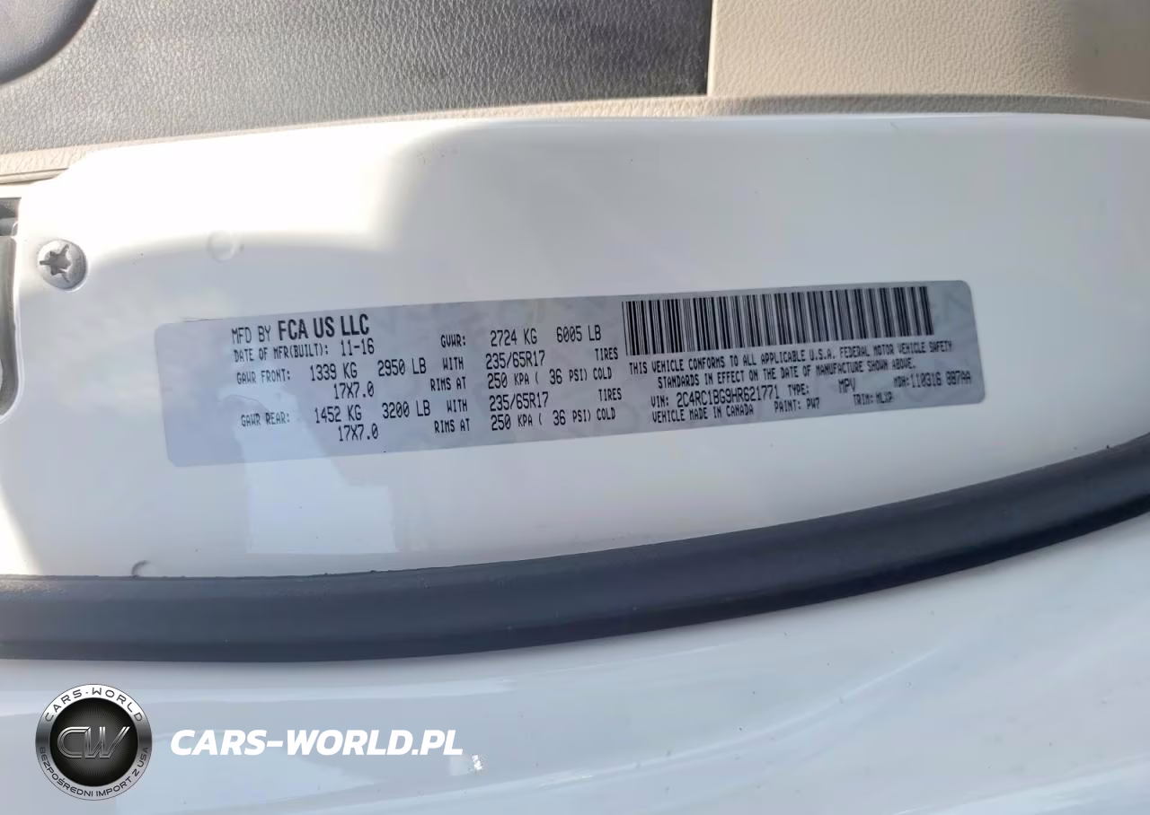 2017 Chrysler Pacifica Touring L VIN:2C4RC1BG9HR621771 - 13