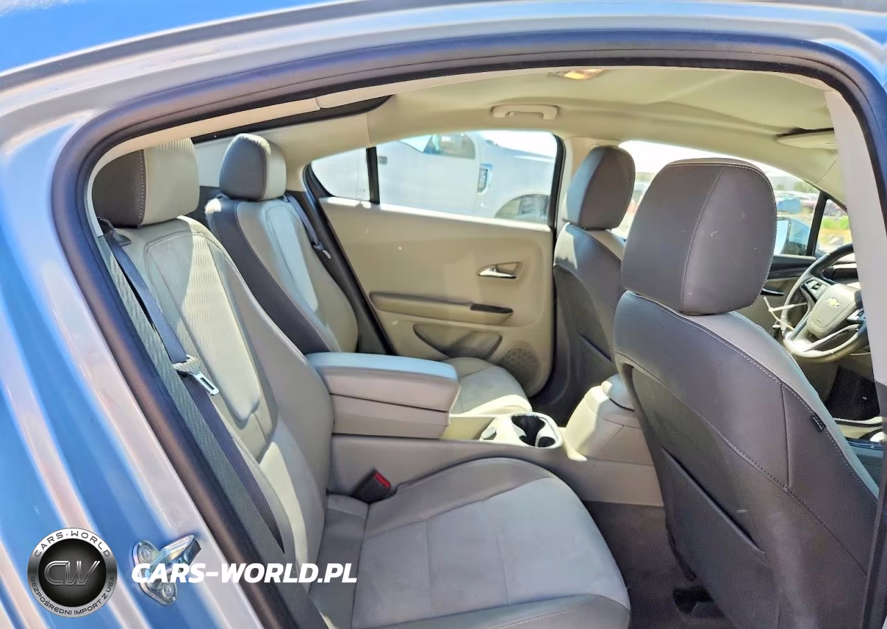 2013 Chevrolet Volt VIN:1G1RD6E4XDU128604 - 10