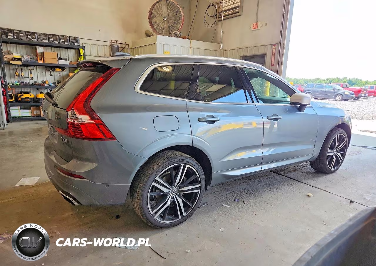 2019 Volvo Xc60 T6 R-Design VIN:LYVA22RM5KB274414 - 3