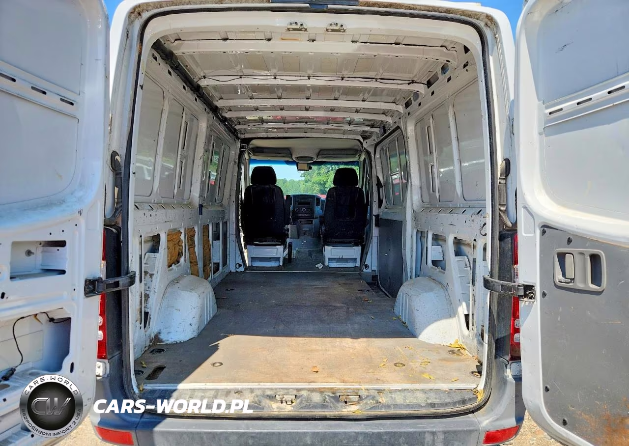 2012 Mercedes-Benz Sprinter 2500 VIN:WD3PE7CC7C5622286 - 10