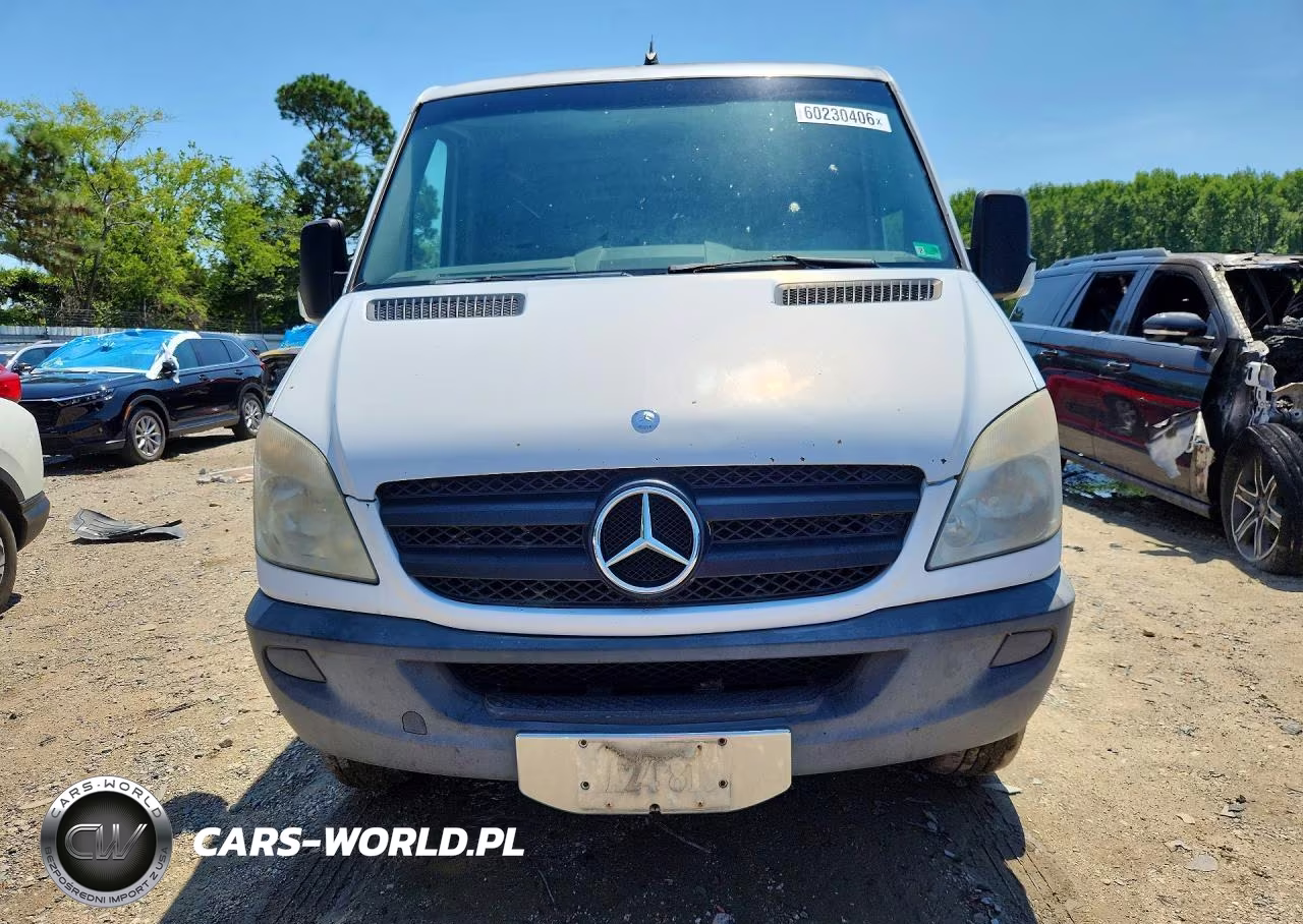 2012 Mercedes-Benz Sprinter 2500 VIN:WD3PE7CC7C5622286 - 5